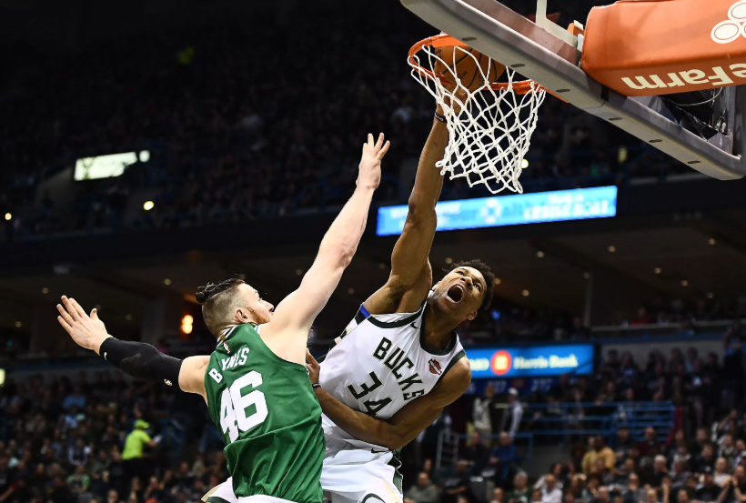 爱游戏官方入口-太狠了！埃因霍温刷新队史纪录备战英超窗口期马德里竞技临场应变，奥兰多魔术更衣室发声备战西甲