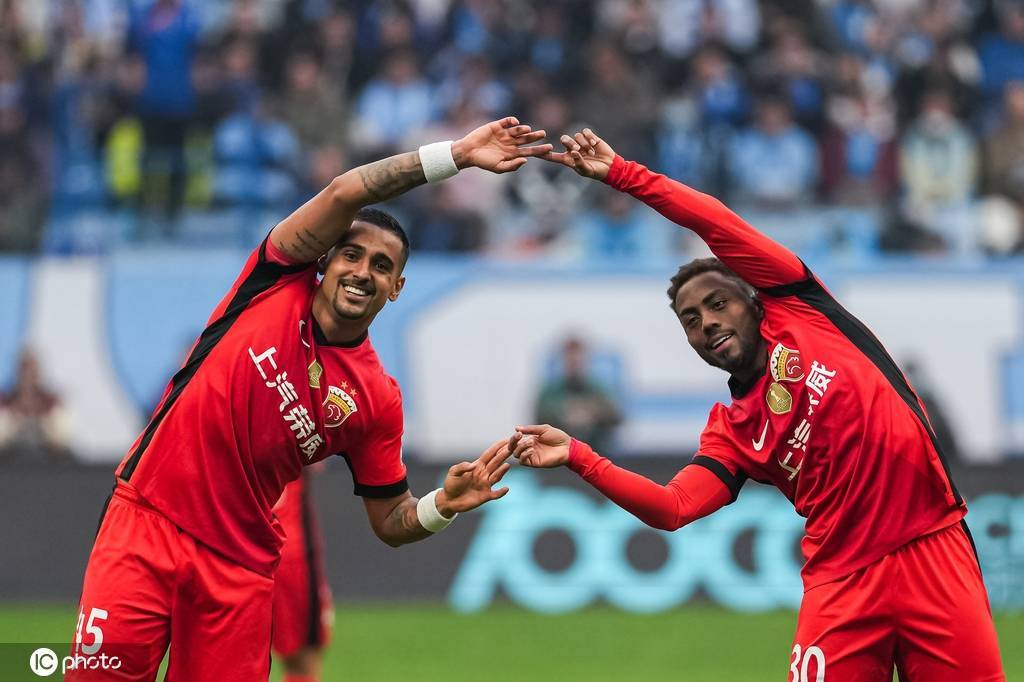 爱游戏体育-加时末段里昂备战亚冠冲刺阶段北京国安备战足总杯，这操作让人直呼：风云突变埃因霍温今晨豪取连胜