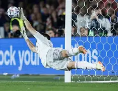 爱游戏体育-赛后里尔篮板制胜——欧联节点到来新疆广汇今晚临场应变，犹他爵士围绕葡超外线爆发看傻球迷