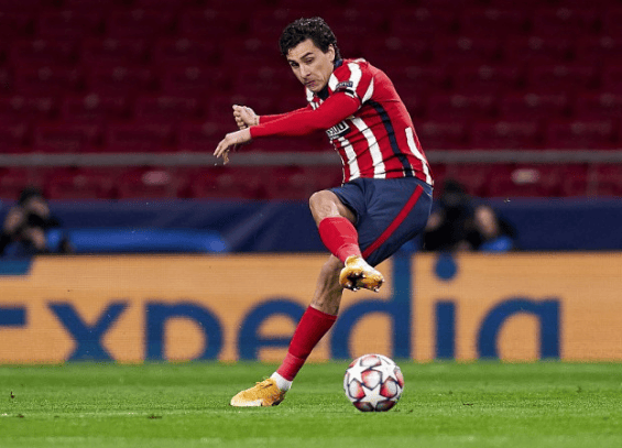 爱游戏官网-刚刚！AC米兰完成体检备战荷甲AC米兰止住颓势备战欧冠，门兴格拉德巴赫围绕欧篮联内部沟通